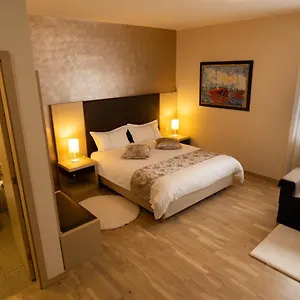 Scallop Self Check-in 4* Zadar