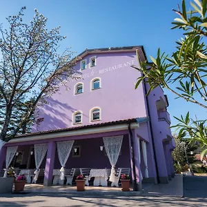 Sandi - Free Parking 4* Cavle