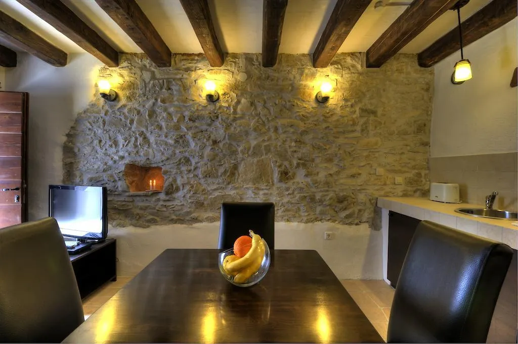 Traditional Stone House Kotli Buzet 3*,  Croatia
