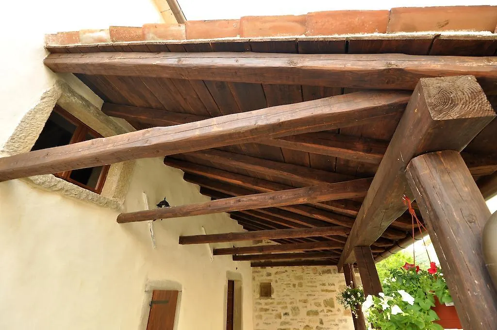 Traditional Stone House Kotli Buzet 3*,  Croatia